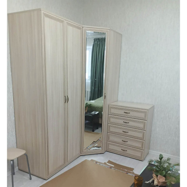 Шкафы и комод Карина в.1